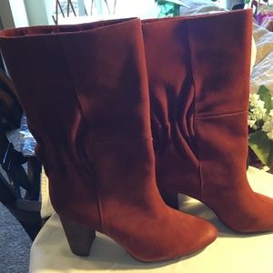 CHARLES BY CHARLES DAVID Women's Red Ruched Barrie Leather Booties Size 8M